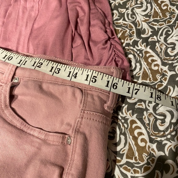 GLORIA VANDERBILT Amanda Jean Capris - Picture 8 of 13